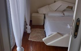 Nikos Apartment